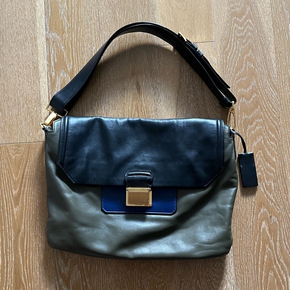 Miu Miu Handbags - Miu Miu colorblock green blue Vitello shoulder bag excellent used condition